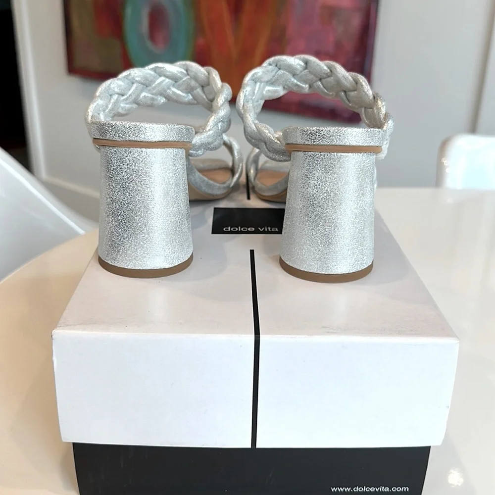 Dolce Vita Paily Silver Metallic Stella Block Heels 6.5 NEW!! - Picture 4 of 6